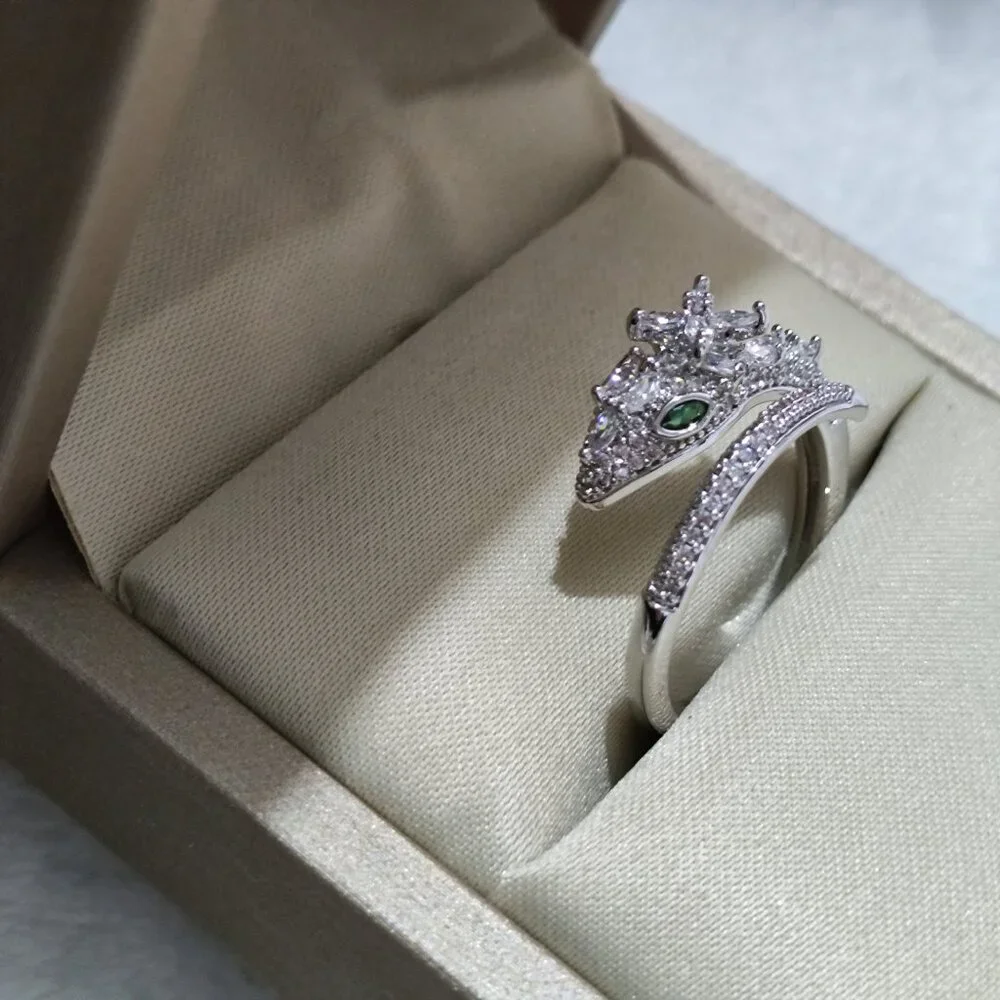 Bvlgari Serpenti Series Emerald Eye Diamond Snake Ring - Picture 4 of 11